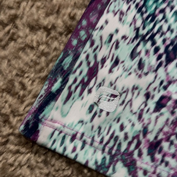 Fabletics workout set - Picture 4 of 6